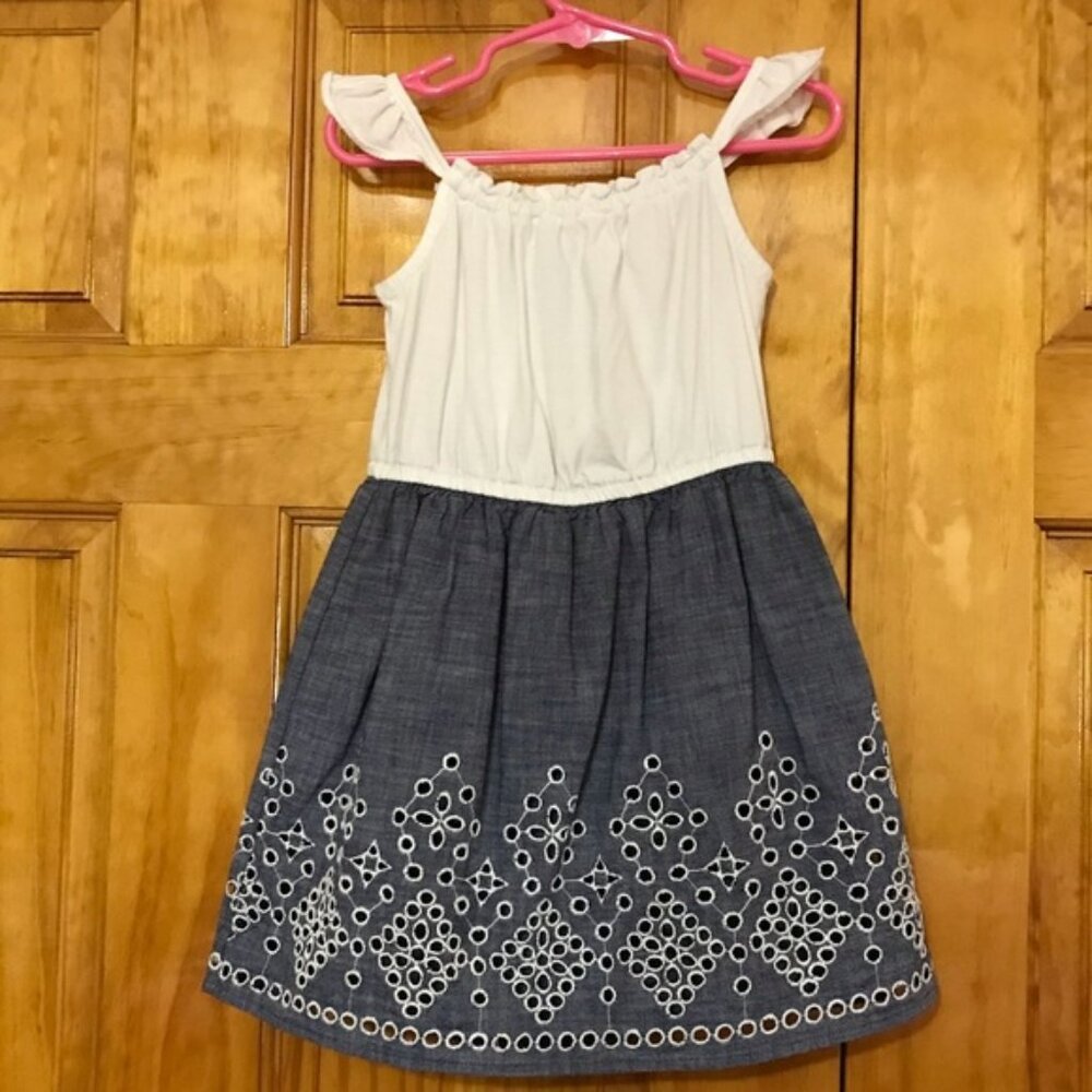 Toddler Baby Gap White & Denim Blue Eyelet Dress 4 / 5 XS Tank Top Straps Roun